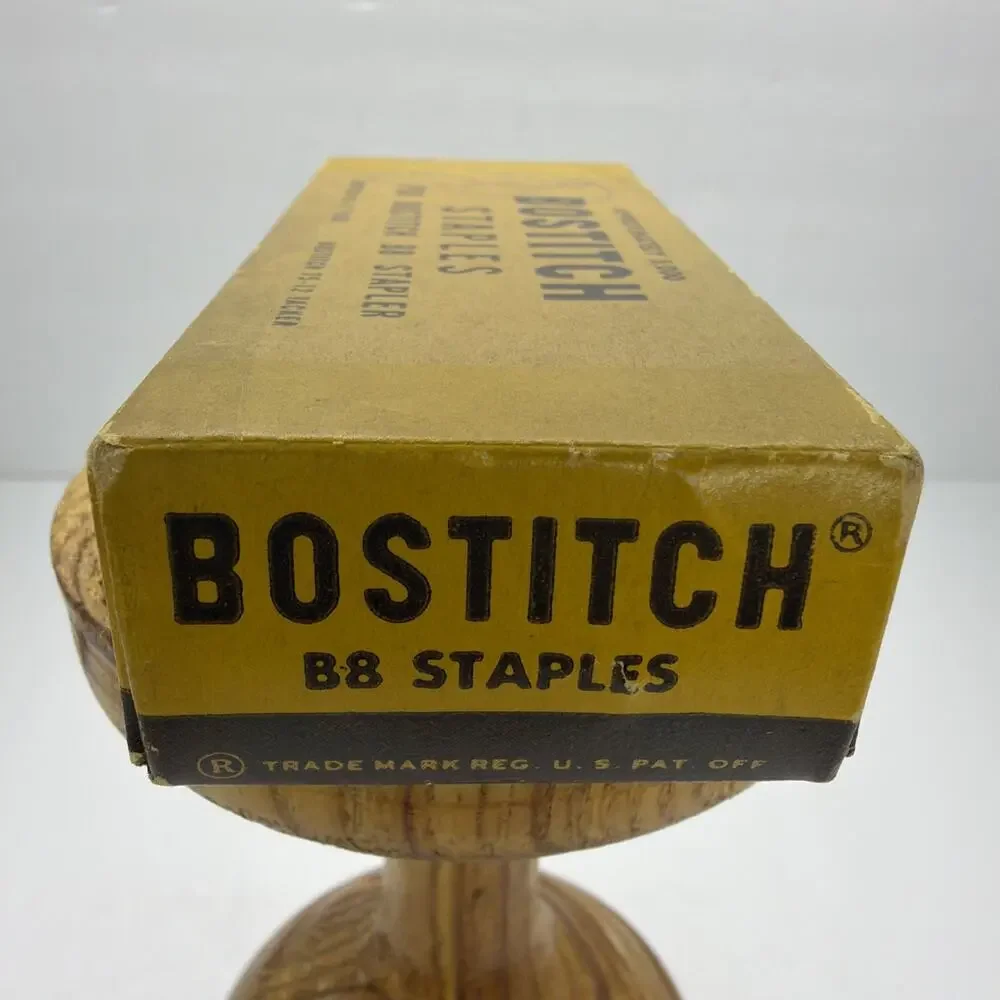 Bostitch Staples B8 Opened Vintage Box Approx 4500 Display Prop Decoration Gift